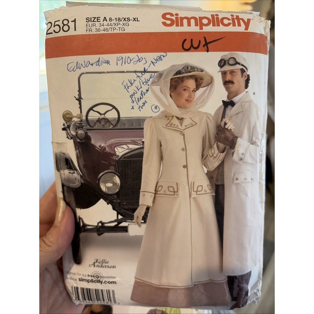 Simplicity 2581 Steampunk Edwardian Driving Coat Pattern Unisex 8-18 Cut